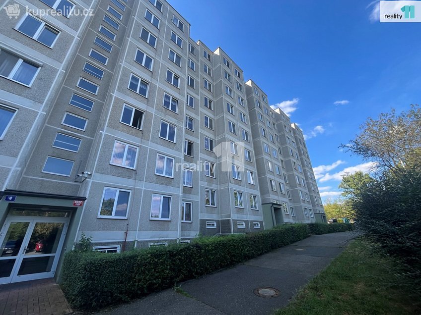 Prodej bytu 1+kk 29 m^2 Levského, Praha 12 