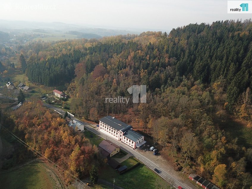 Pronájem bytu 3+kk 76 m^2 Černý Důl, Černý Důl 