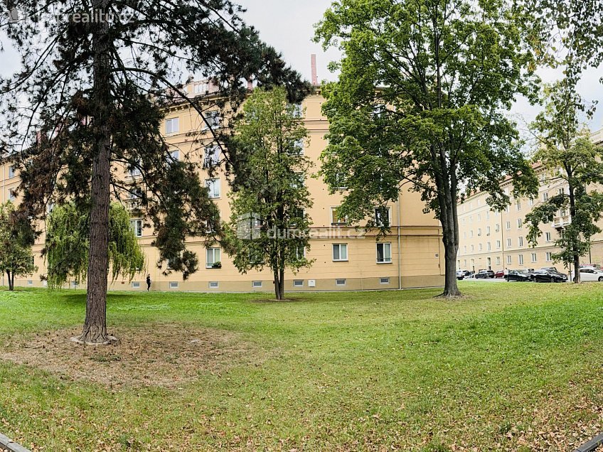 Prodej bytu 2+1 62 m^2 Matěje Kopeckého, Ostrava 