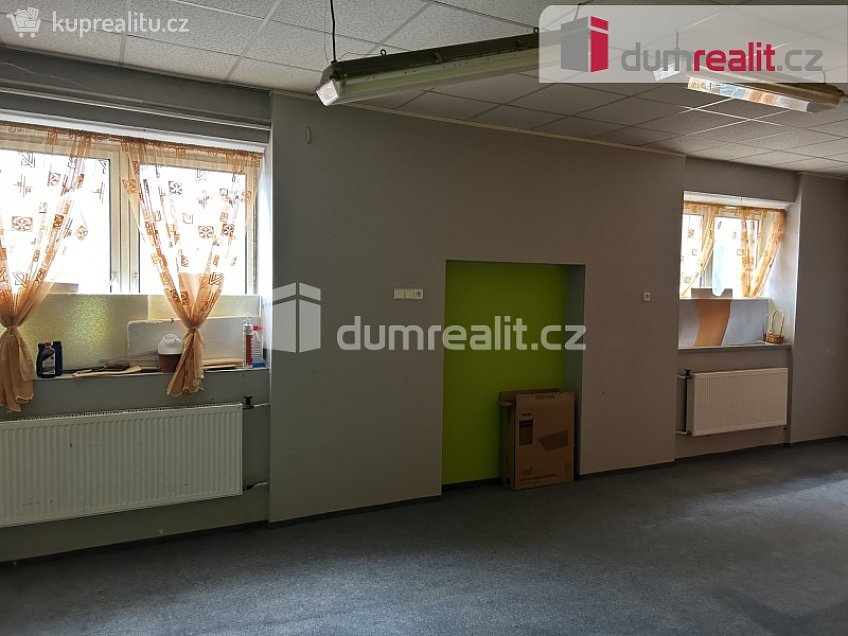 Pronájem  obchodních prostor 120 m^2 Vítězná, Kutná Hora 