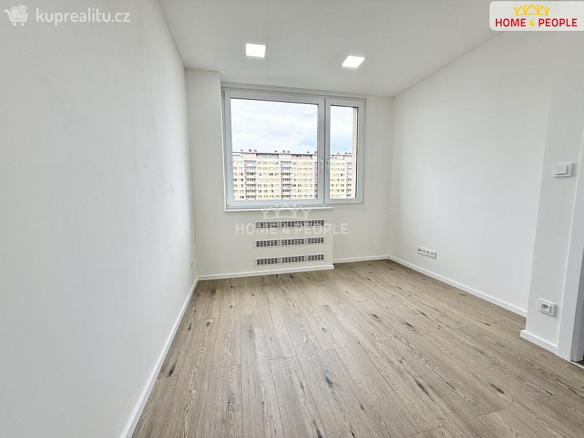 Prodej bytu 4+kk 69 m^2 Chabařovická, Praha 8 