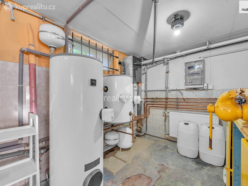 Prodej  rodinného domu 396 m^2 Pod Vrchem, Děčín 