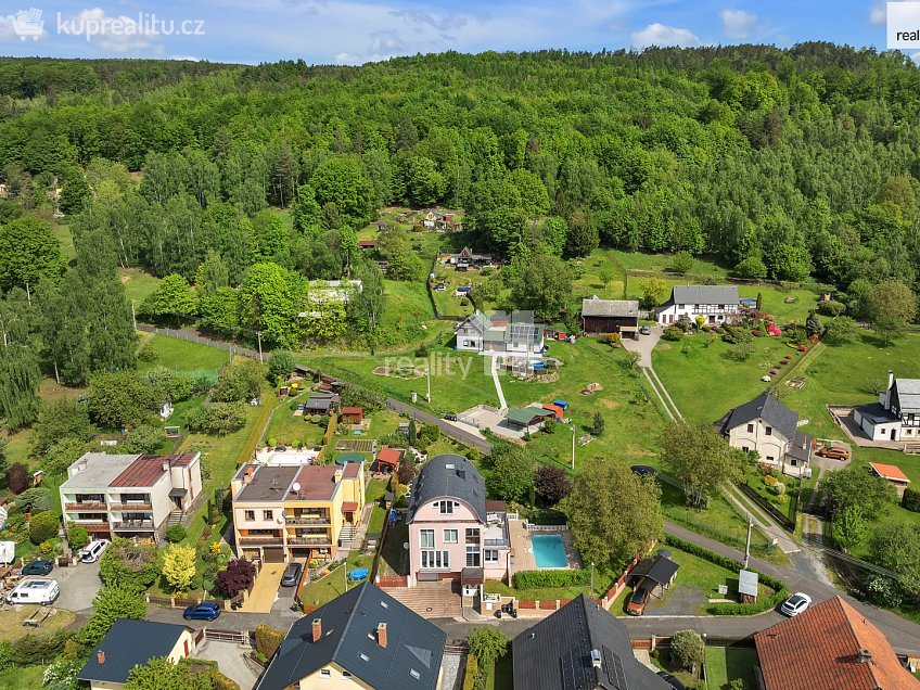 Prodej  rodinného domu 396 m^2 Pod Vrchem, Děčín 