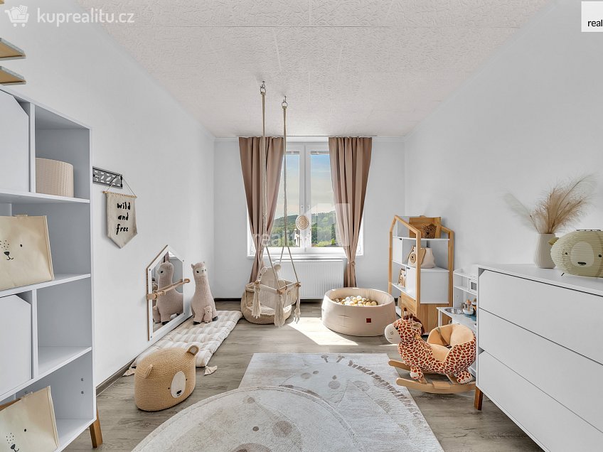 Prodej  rodinného domu 396 m^2 Pod Vrchem, Děčín 