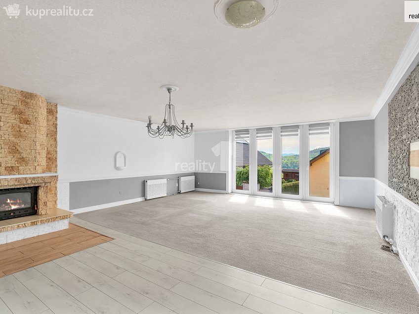 Prodej  rodinného domu 396 m^2 Pod Vrchem, Děčín 