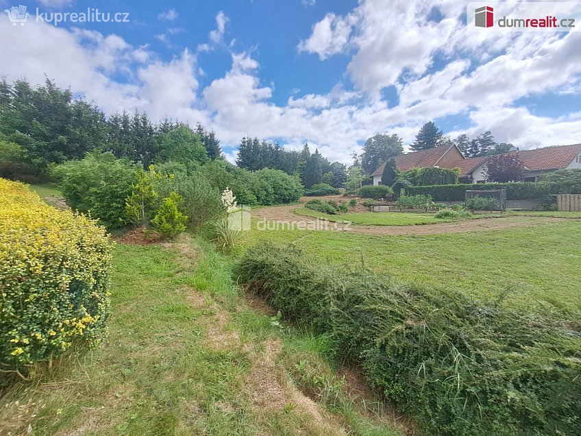 Prodej  stavebního pozemku 1981 m^2 Řendějov, Řendějov 