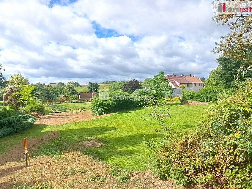 Prodej  stavebního pozemku 1981 m^2 Řendějov, Řendějov 