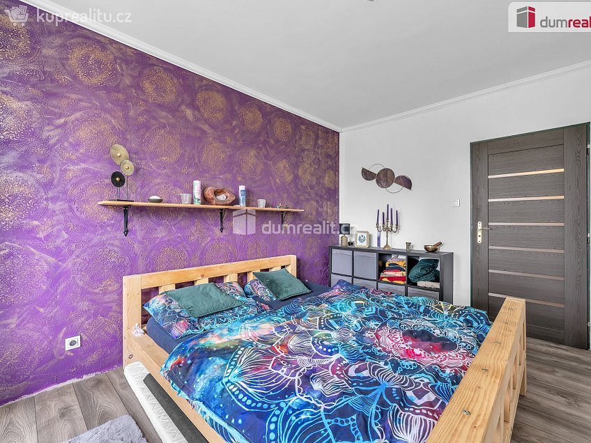 Prodej bytu 3+1 63 m^2 Chlebská, Oskořínek 