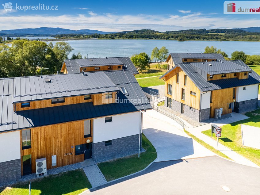 Prodej bytu 3+kk 50 m^2 Černá v Pošumaví, Černá v Pošumaví 