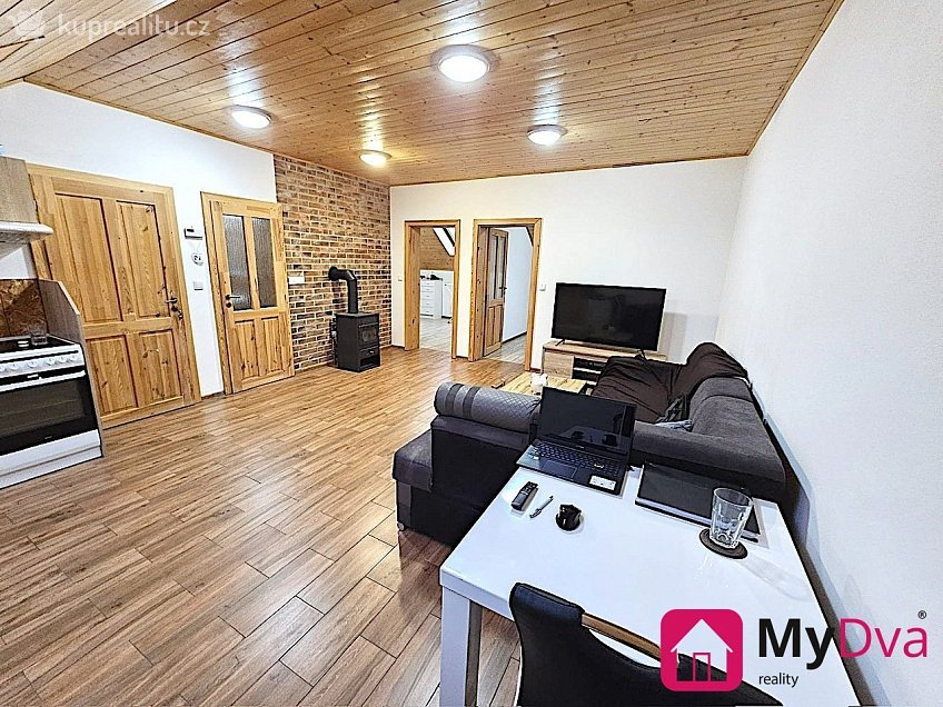Pronájem bytu 3+kk 63 m^2 Poštovní, Znojmo 