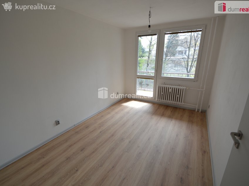Prodej bytu 4+kk 79 m^2 Mimoňská, Praha 9 