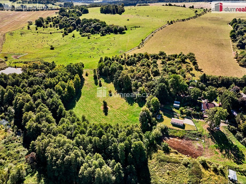 Prodej  stavebního pozemku 21419 m^2 Sadov, Sadov 