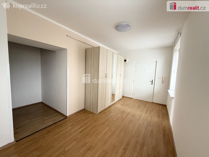 Pronájem bytu 2+1 72 m^2 Rožnovská, Frenštát pod Radhoštěm 