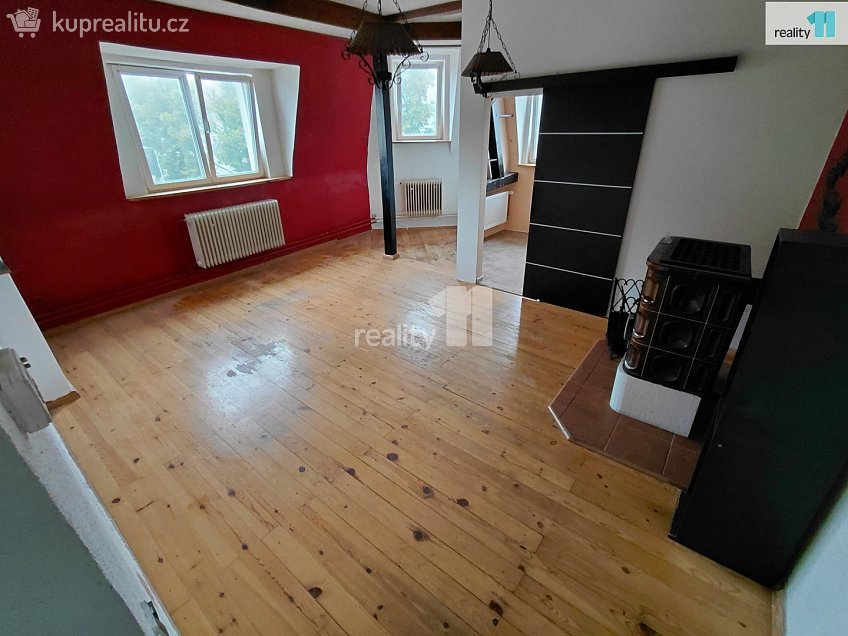 Prodej bytu 3+1 72 m^2 Jateční, Aš 