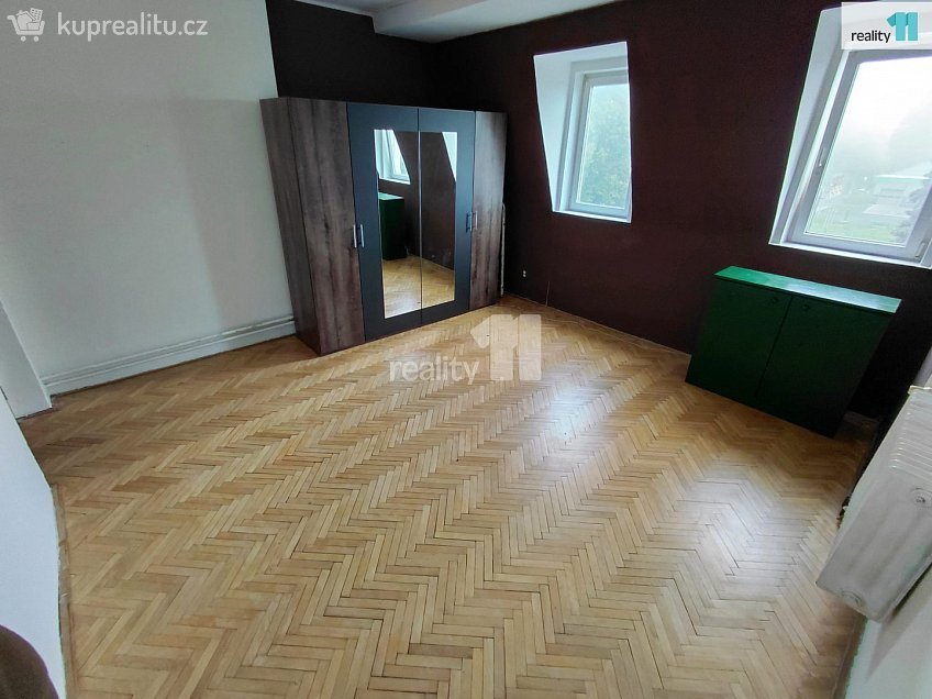 Prodej bytu 3+1 72 m^2 Jateční, Aš 