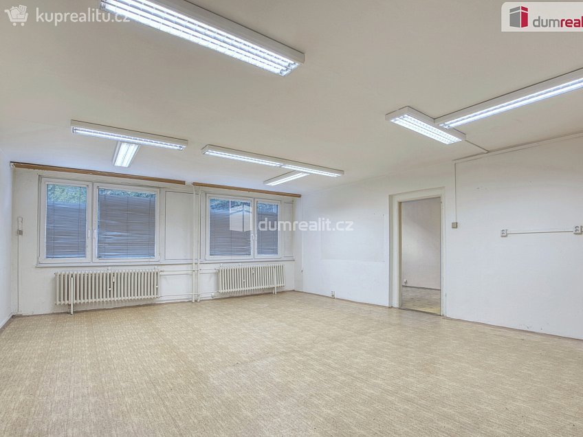 Pronájem  kanceláře 88 m^2 Kojetická, Neratovice 