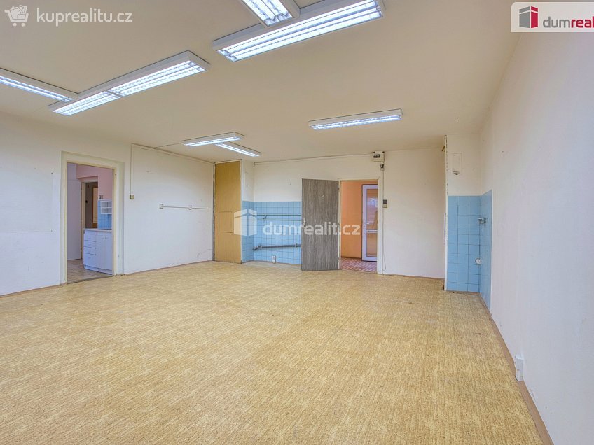 Pronájem  kanceláře 88 m^2 Kojetická, Neratovice 