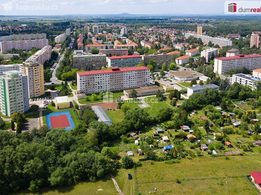 Pronájem  kanceláře 88 m^2 Kojetická, Neratovice 