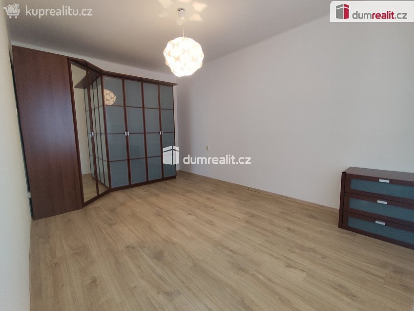 Pronájem bytu 1+1 40 m^2 Říční, Poděbrady 