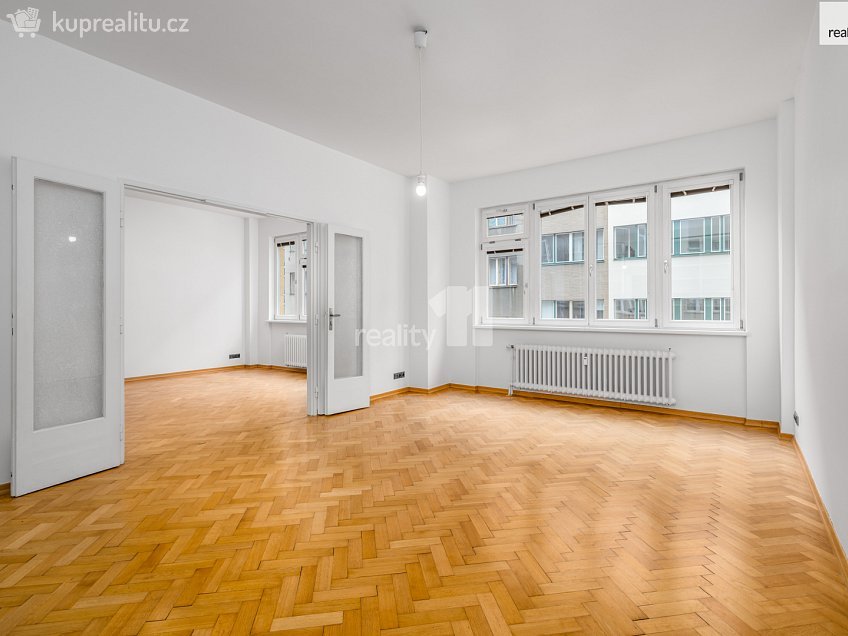 Prodej bytu 3+1 105 m^2 Vinařská, Praha 7 