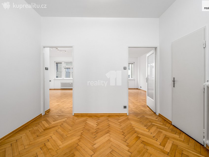 Prodej bytu 3+1 105 m^2 Vinařská, Praha 7 