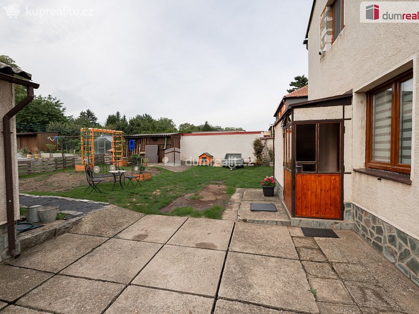 Prodej  rodinného domu 316 m^2 Na Křížku, Měšice 