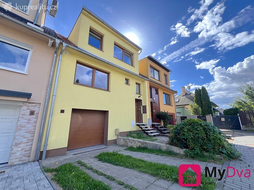 Pronájem  rodinného domu 220 m^2 Horní, Dobšice 