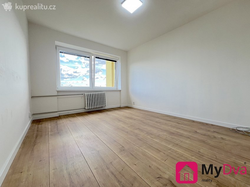 Pronájem  rodinného domu 220 m^2 Horní, Dobšice 