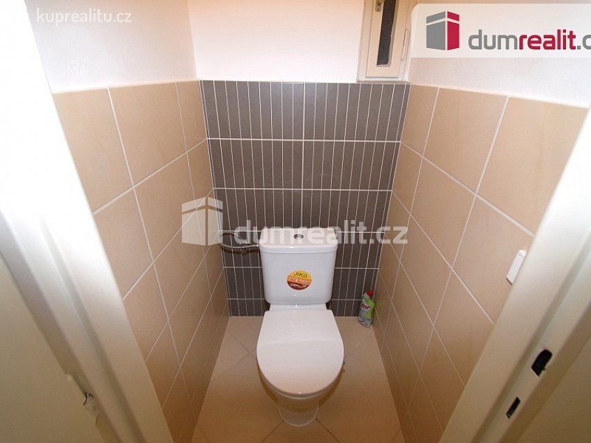Pronájem bytu 2+kk 52 m^2 Podbabská, Praha 6 