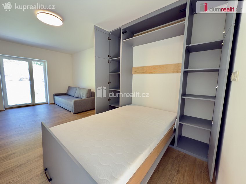Prodej bytu 1+kk 30 m^2 Merklín, Merklín 
