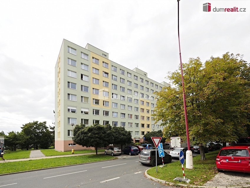 Prodej bytu 3+1 76 m^2 Dr. E. Beneše, Neratovice 