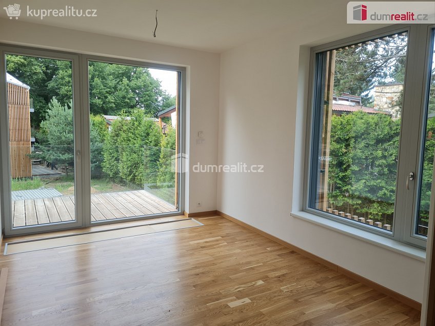 Prodej bytu 2+kk 48 m^2 Ringhofferova, Kamenice 