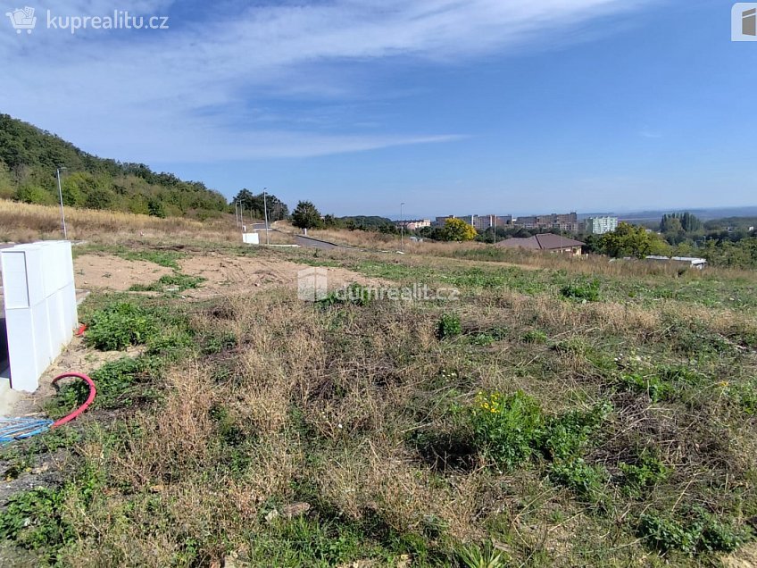 Prodej  stavebního pozemku 1039 m^2 Chomutov, Chomutov 