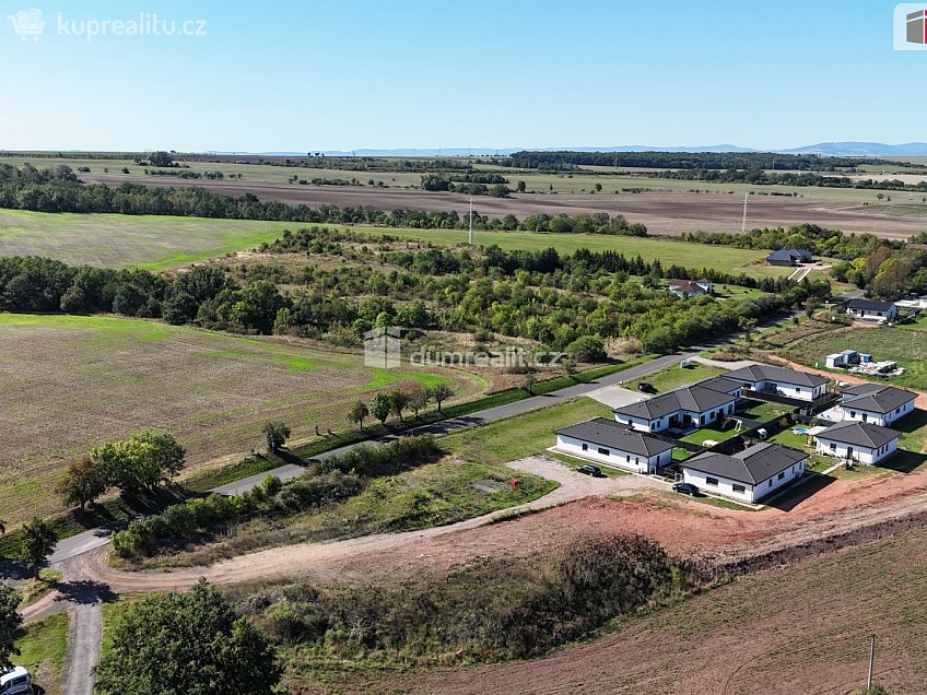 Prodej  stavebního pozemku 988 m^2 Nezabylice, Nezabylice 