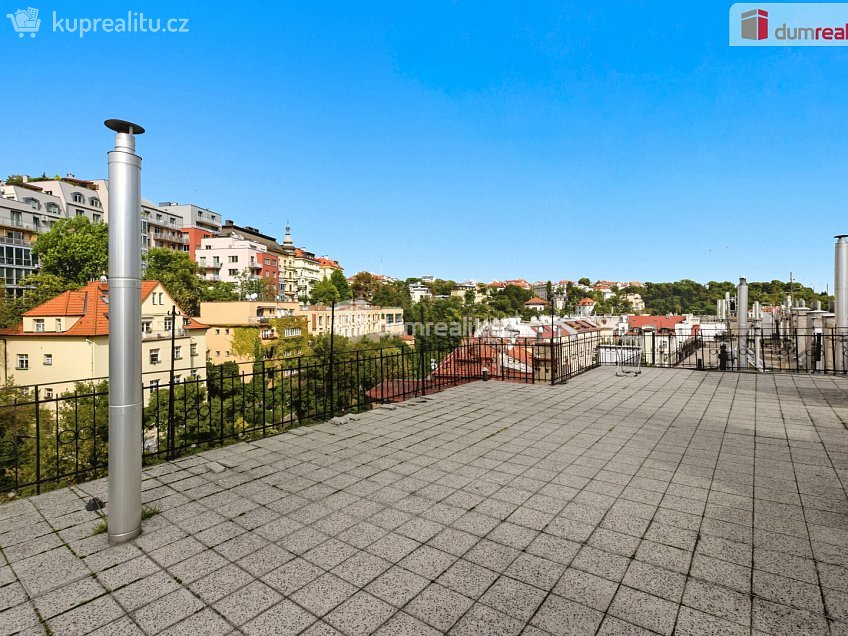 Prodej bytu 3+1 83 m^2 Bělehradská, Praha 2 