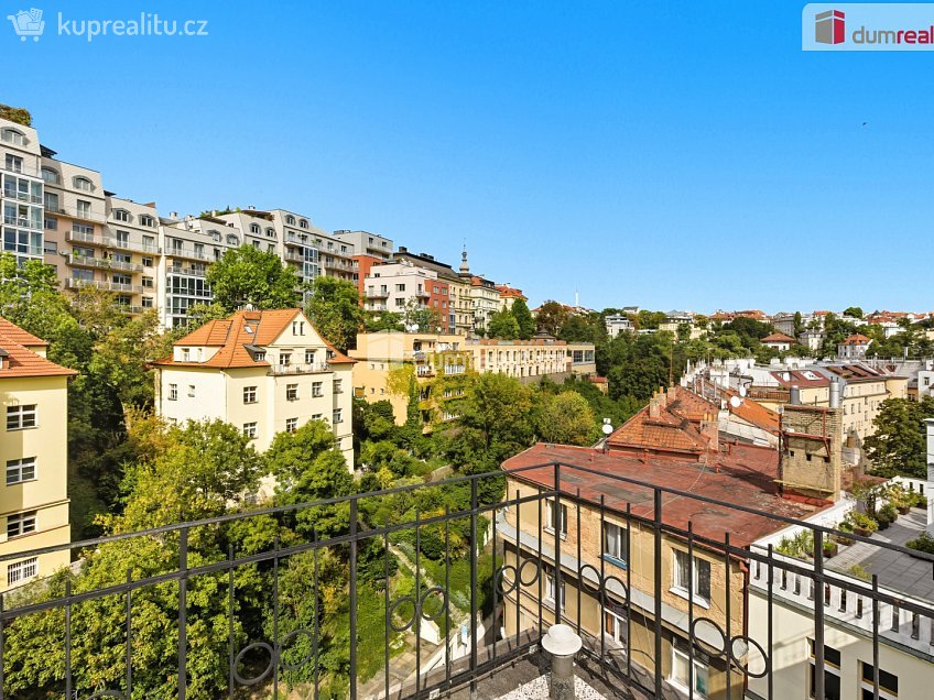Prodej bytu 3+1 83 m^2 Bělehradská, Praha 2 