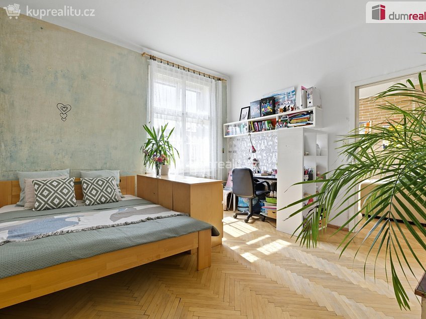 Prodej bytu 3+1 83 m^2 Bělehradská, Praha 2 