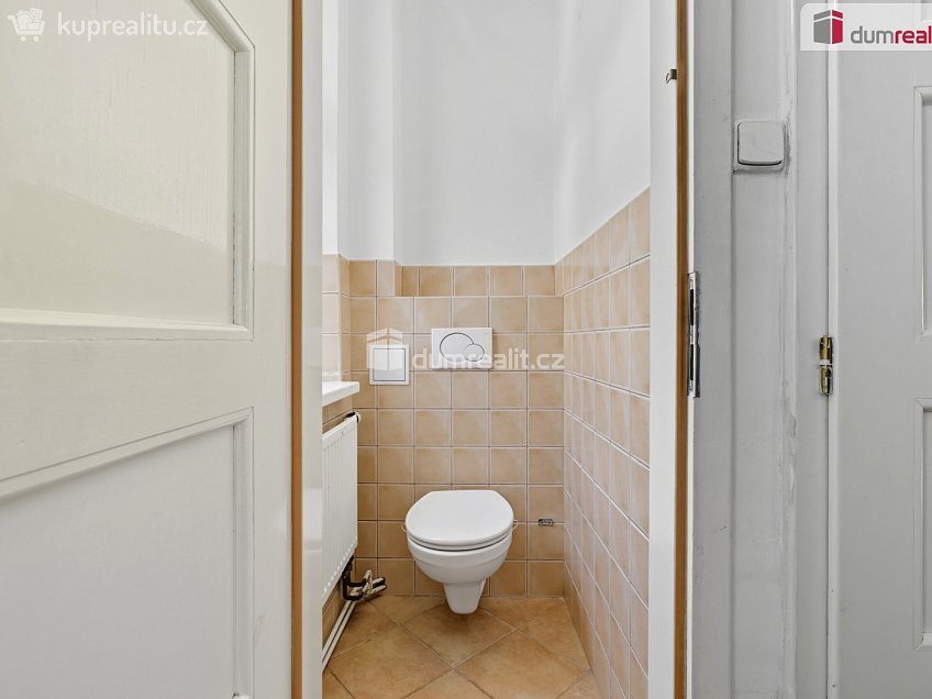 Prodej bytu 3+1 83 m^2 Bělehradská, Praha 2 