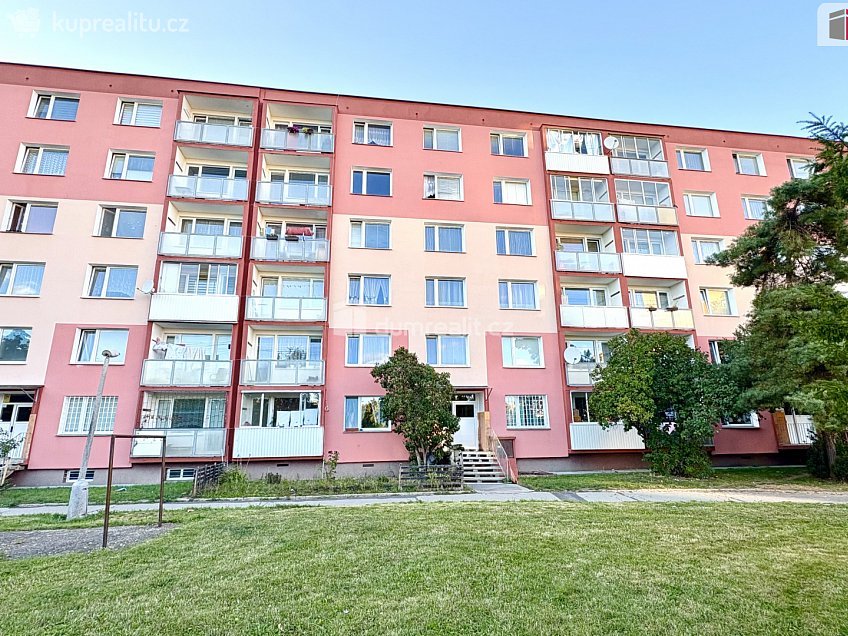 Pronájem bytu 1+1 36 m^2 Písečná, Chomutov 