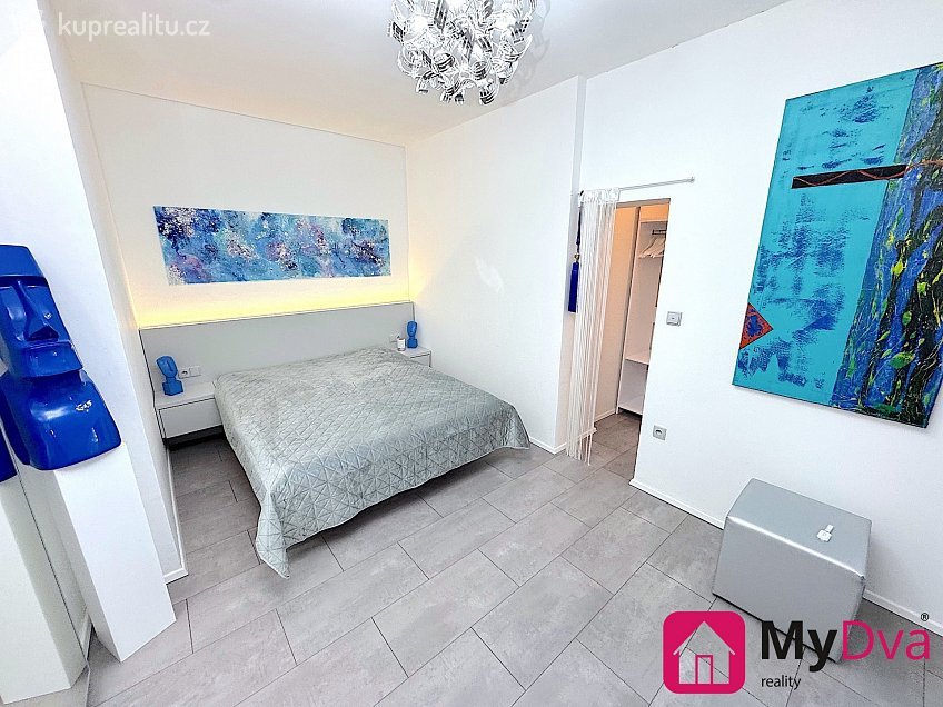 Pronájem bytu 2+1 67 m^2 Koželužská, Znojmo 