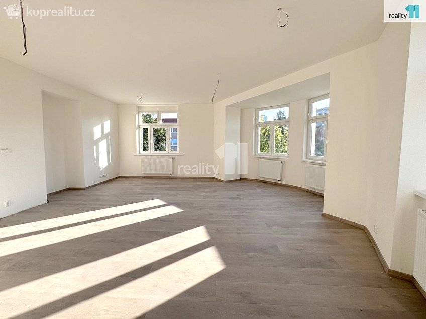 Prodej bytu 2+kk 76 m^2 Hanusova, Praha 4 