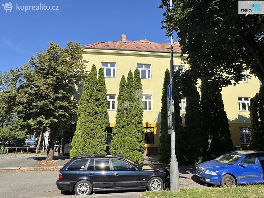 Prodej bytu 2+kk 76 m^2 Hanusova, Praha 4 