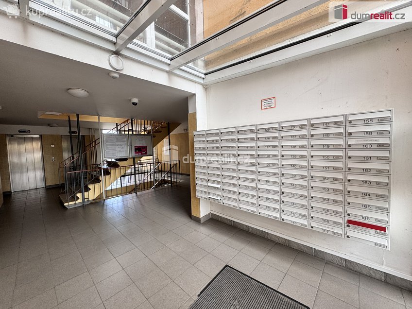 Prodej bytu 3+kk 70 m^2 Slévačská, Praha 14 