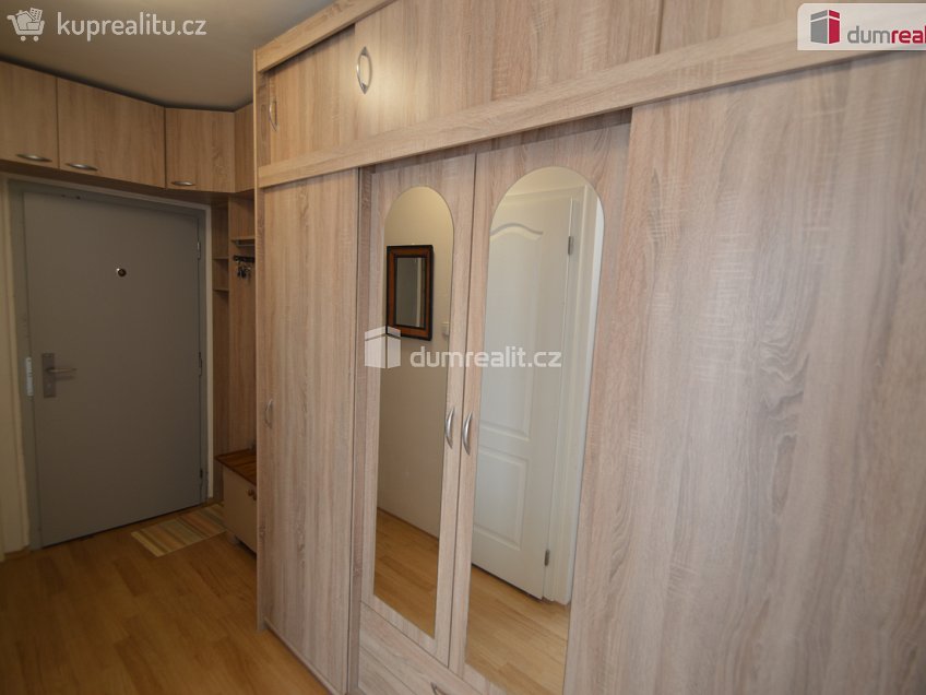 Prodej bytu 2+kk 44 m^2 Na rovnosti, Praha 3 