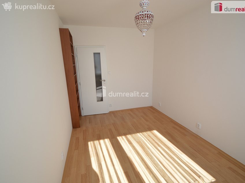 Prodej bytu 2+kk 44 m^2 Na rovnosti, Praha 3 