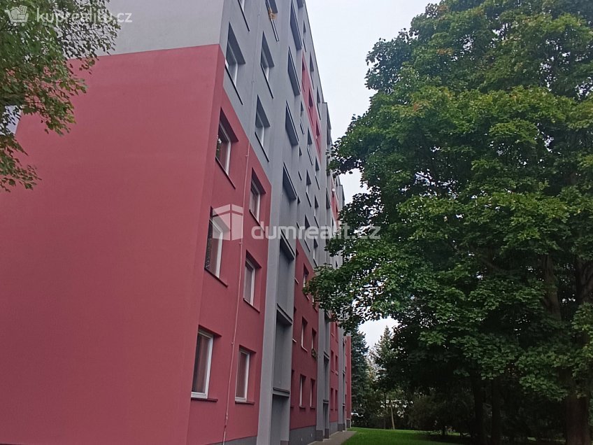 Prodej bytu 2+1 62 m^2 Jezdecká, Děčín 