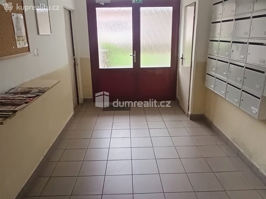 Prodej bytu 2+1 62 m^2 Jezdecká, Děčín 