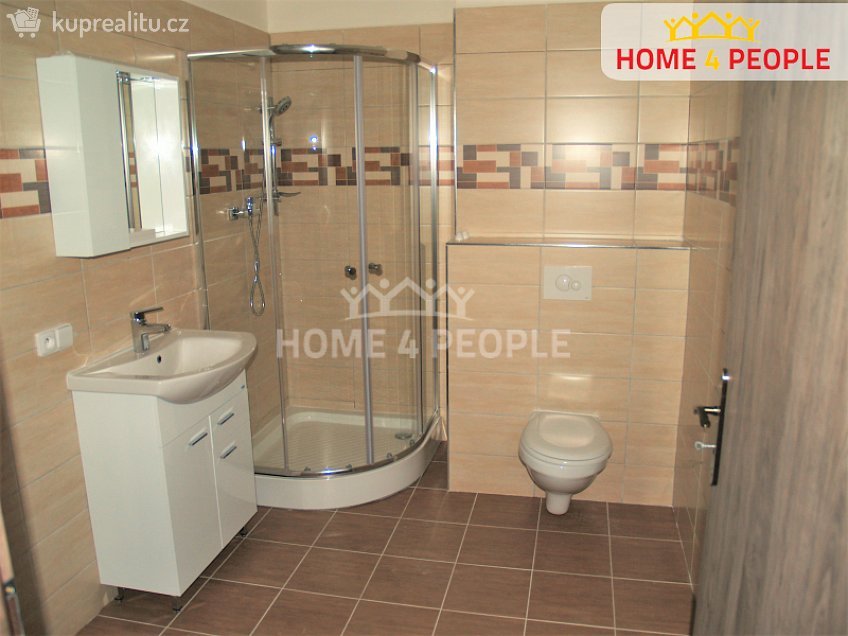 Pronájem bytu 2+kk 51 m^2 Školní, Chodov 