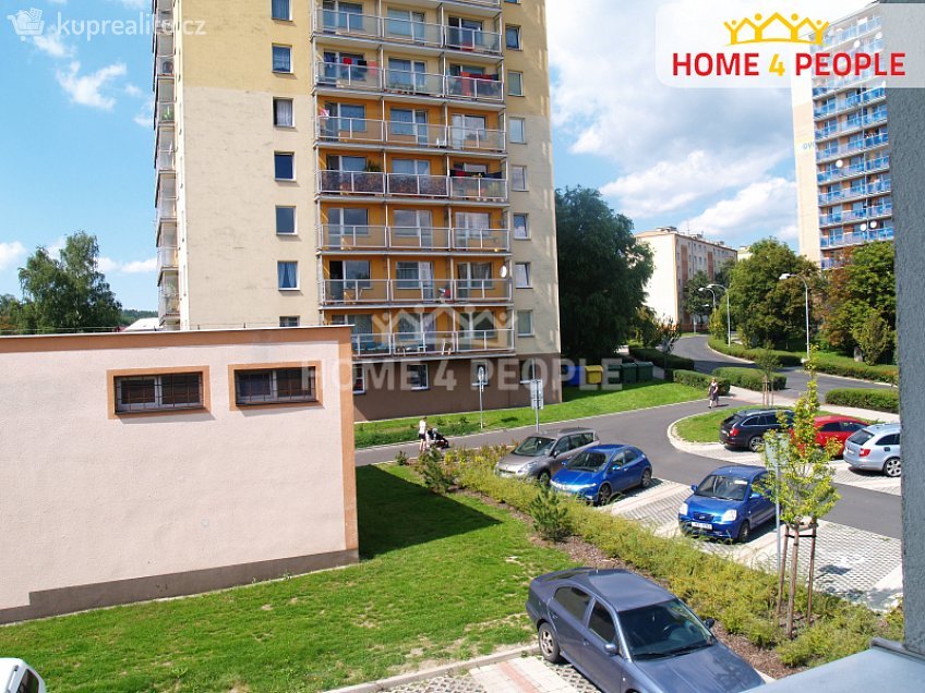 Pronájem bytu 2+kk 51 m^2 Školní, Chodov 