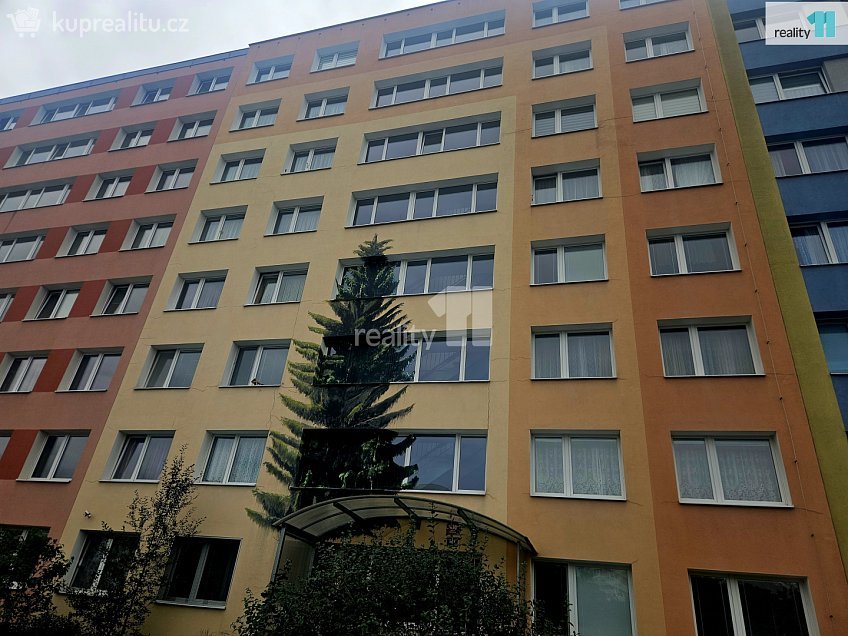 Pronájem bytu 2+kk 40 m^2 Novodvorská, Praha 4 